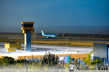 KLM Airbus A330 - taking off from Curacao